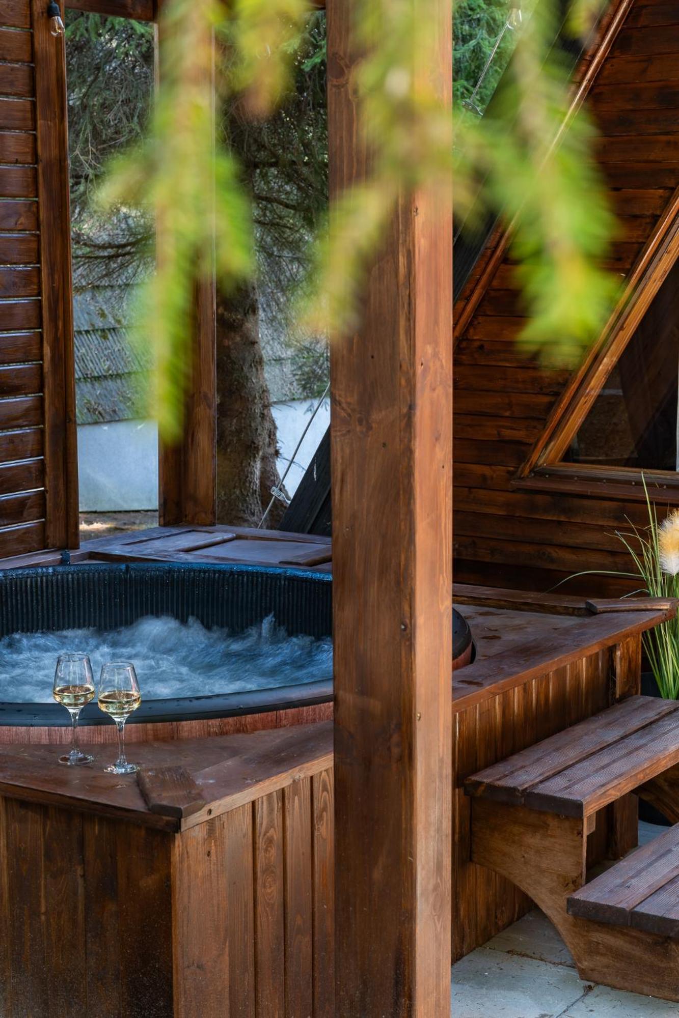 Lesna Sielanka Z Jacuzzi W Lesie Pod Gora Szczebel Relax I Sport Chalet Lubien