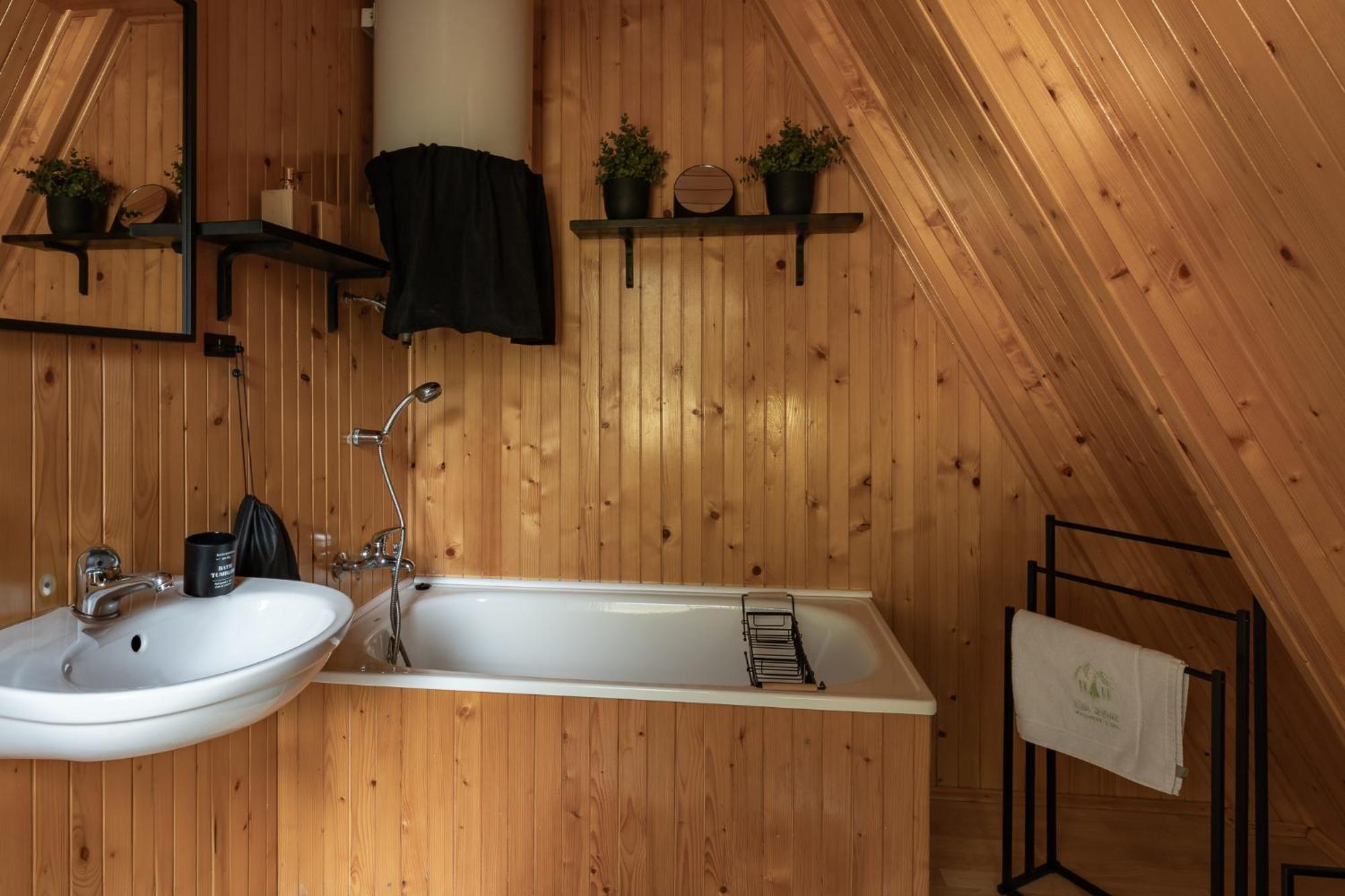 Chalet Lesna Sielanka Z Jacuzzi W Lesie Pod Gora Szczebel Relax I Sport *